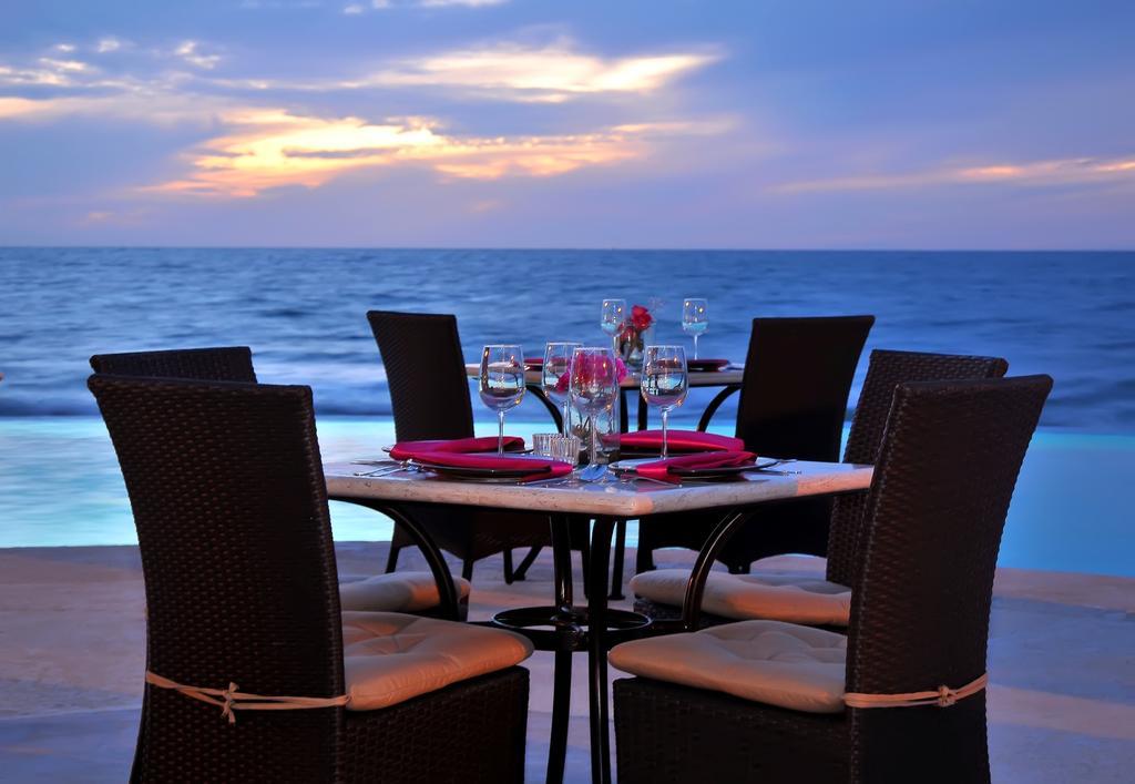 Park Royal Beach Mazatlán Esterno foto