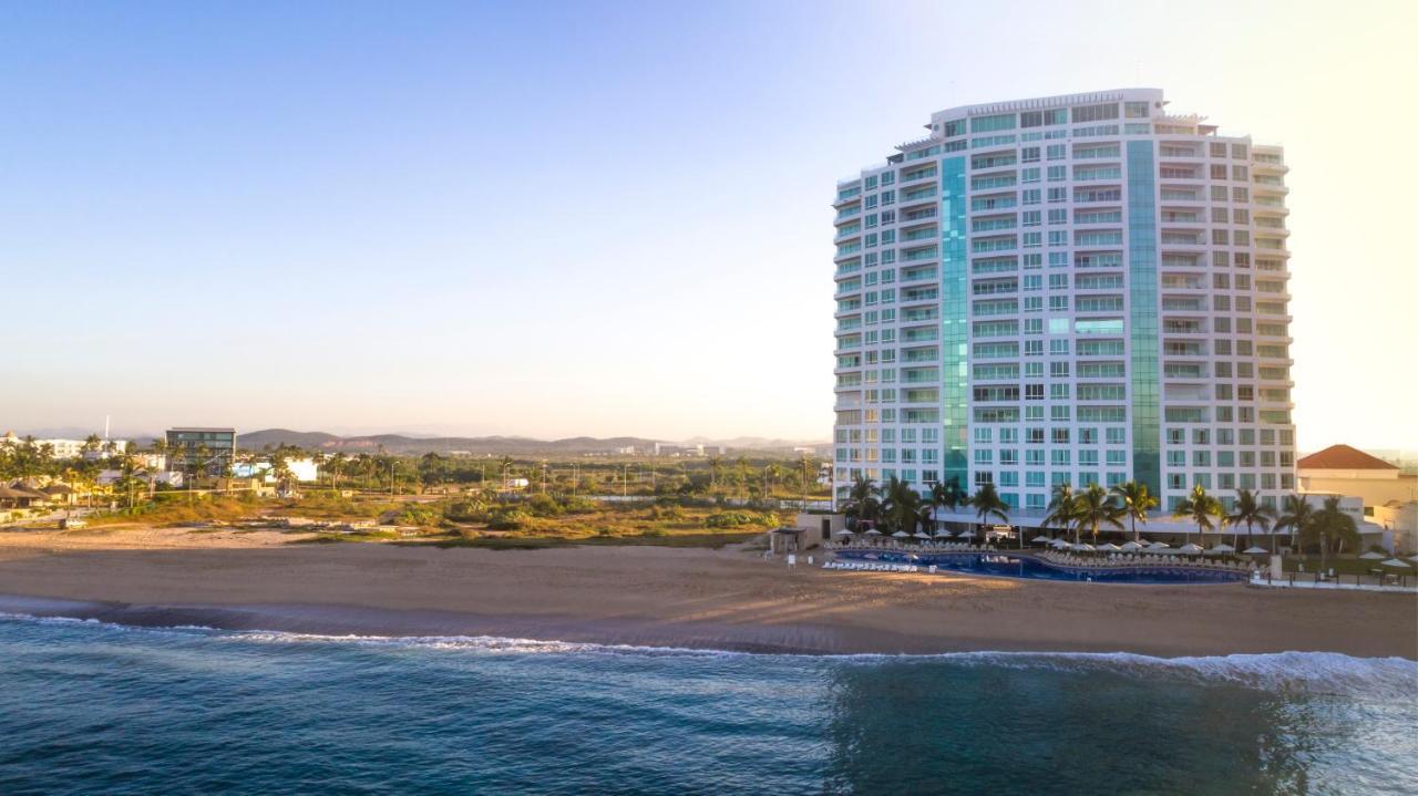 Park Royal Beach Mazatlán Esterno foto