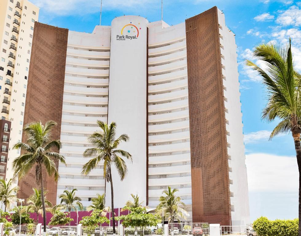Park Royal Beach Mazatlán Esterno foto